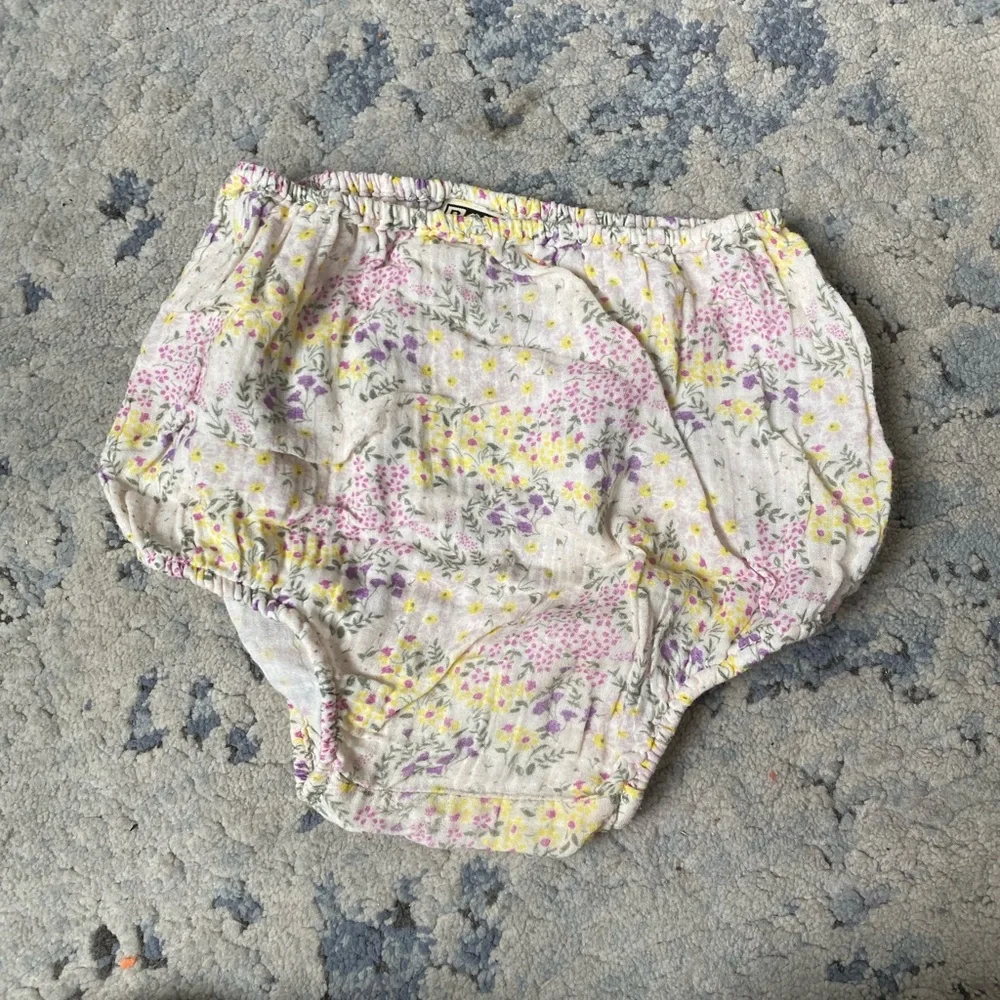 BONTON Floral Print Baby Bloomers